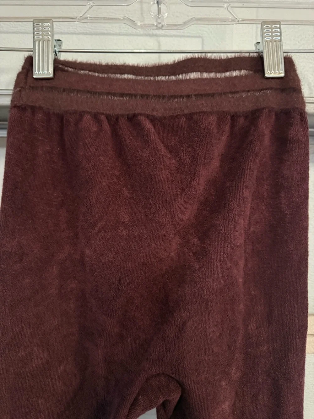 ALO Yoga Rib-Knit Split-Hem Track Pants in Deep Chocolate